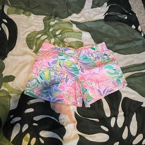 GUC Lilly Pulitzer shorts
